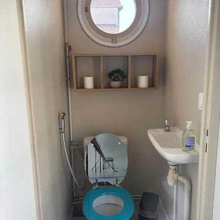 Appartement Joli Pres De La Fouras